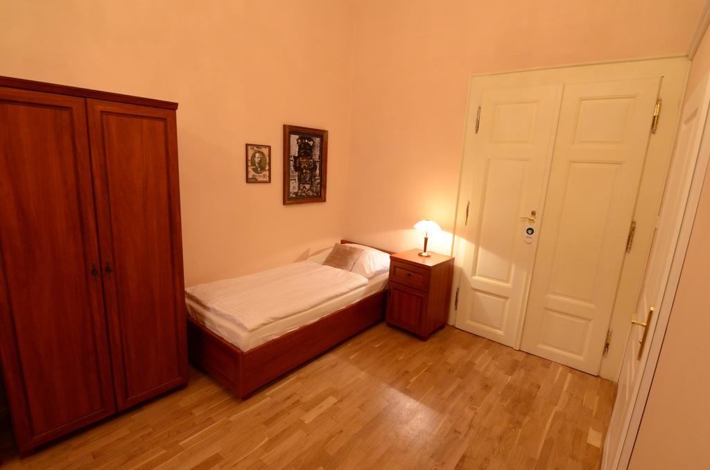 Pension Karlova Praha Exteriér fotografie